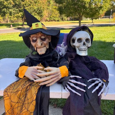 LOT 59: Halloween Inflatable Outdoor Lawn Decorations, Battery Operated Hanging Witch & Skelton