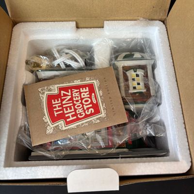 LOT 157: Department 56 Profiles The Heinz Grocery Store Christmas Village Building (1 of 6)