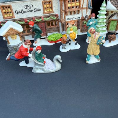 Sale Photo Thumbnail #403