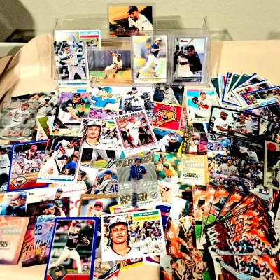 Huge Baseball Trading Cards Lot