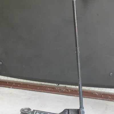 Arcan XL35 3.5-ton low profile steel service jack, showing some wear from use.