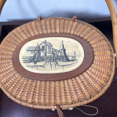 Brooks Brothers Nantucket Lightship Basket Purse with Scrimshaw Plaque