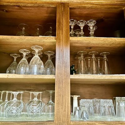 Sale Photo Thumbnail #9: glasswares