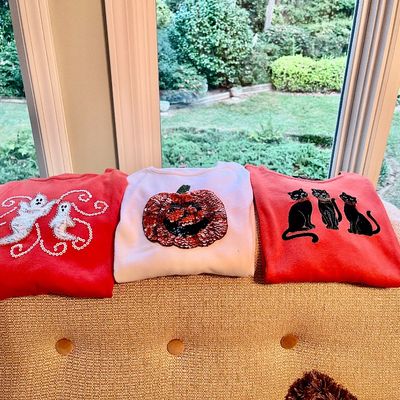Sale Photo Thumbnail #51: Halloween Shirts ( S )