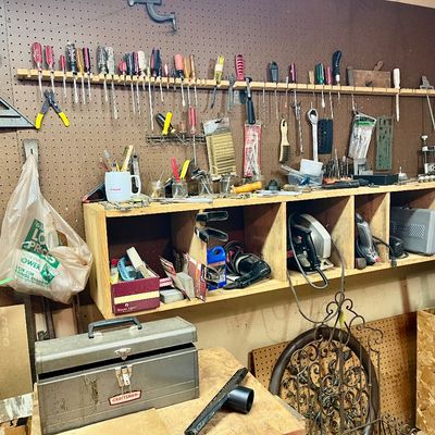 Sale Photo Thumbnail #151: Tools