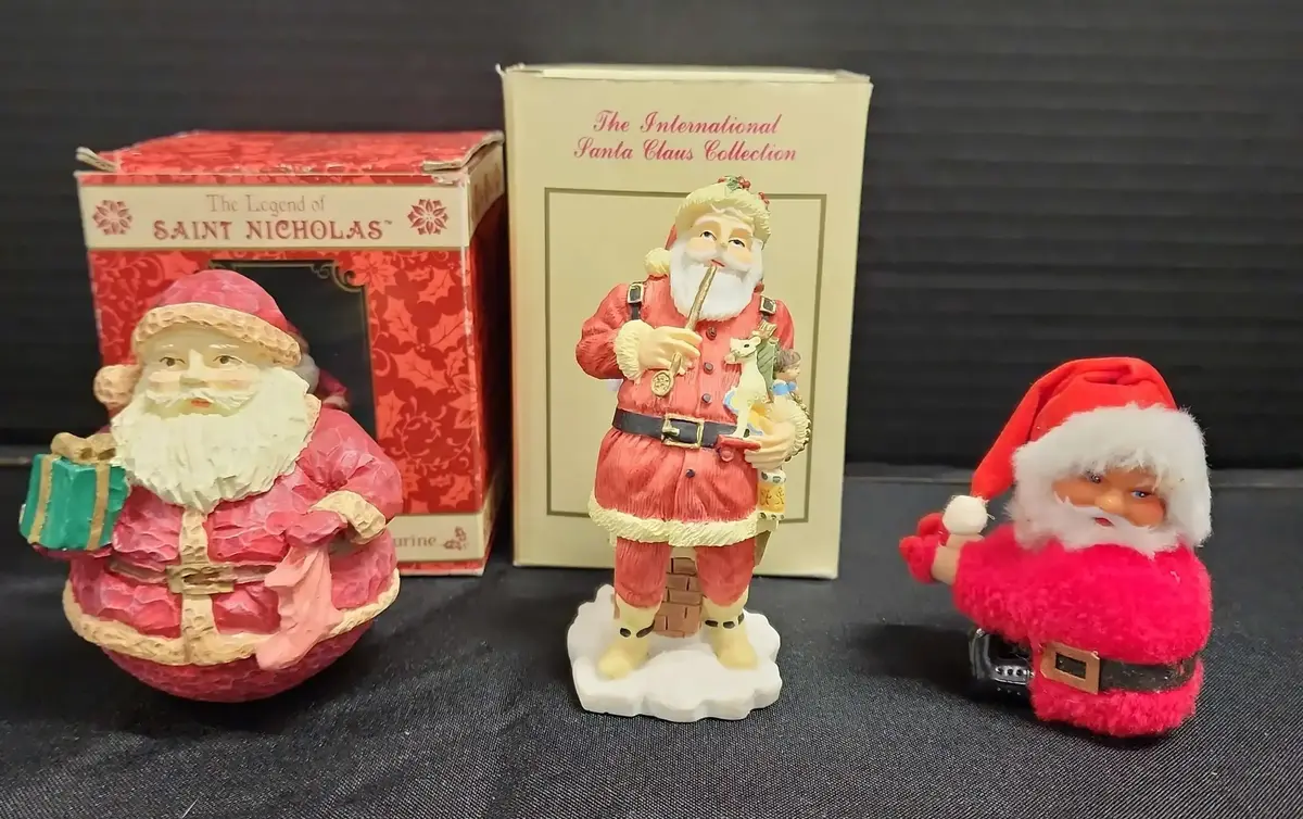 3 Vintage Santa Clauses - Legend Of St. Nicholas Sculptstone Figure, The Intl SC Figure, Velvet Clip