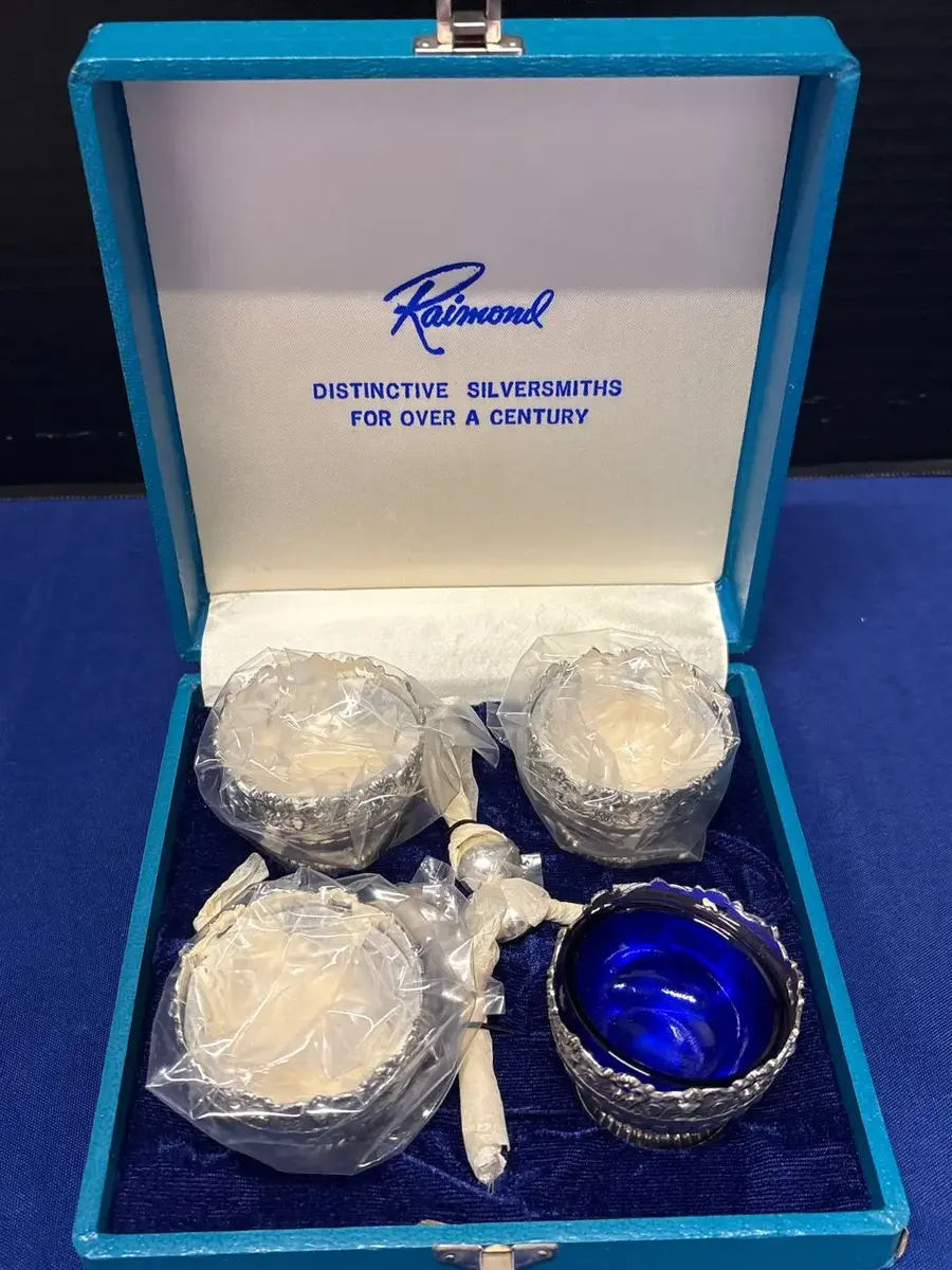 Vintage Raimond Silverplate Salt Cellars Set of 4 - Cobalt Blue Glass Liners, Original Case