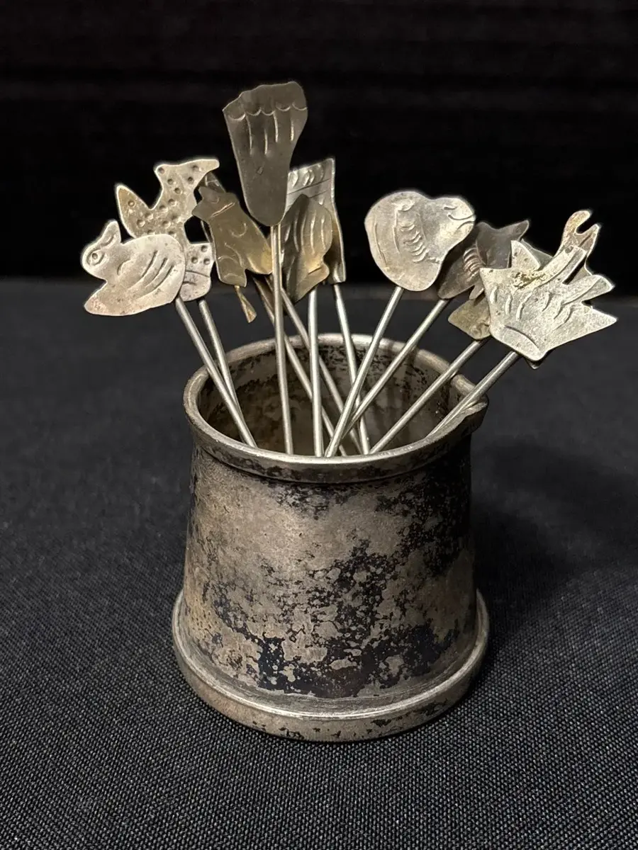 Vintage Silver Plated Benedict Indestructo Cup with 12 Cocktail Picks - EPNS, Appetizer Forks