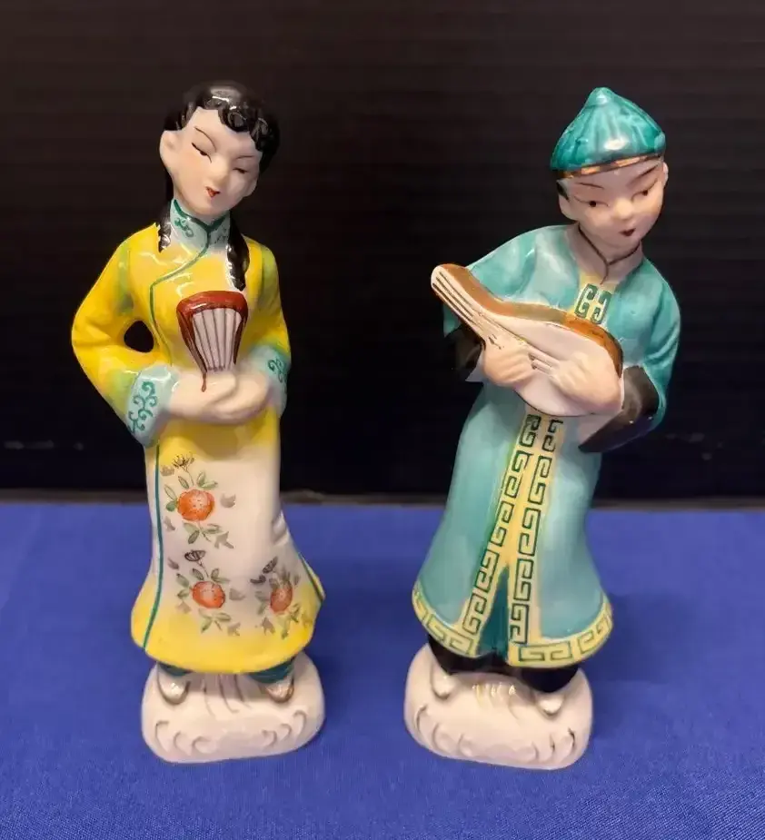 Mid Century Asian Geisha & Musician Porcelain Statues - Vintage Japanese Pair
