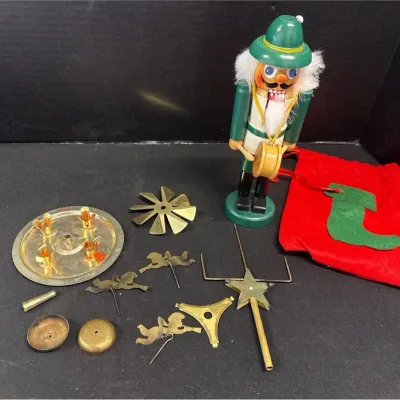 Vintage Christmas - Nutcracker Drummer Boy + Dissembled Angel Chime