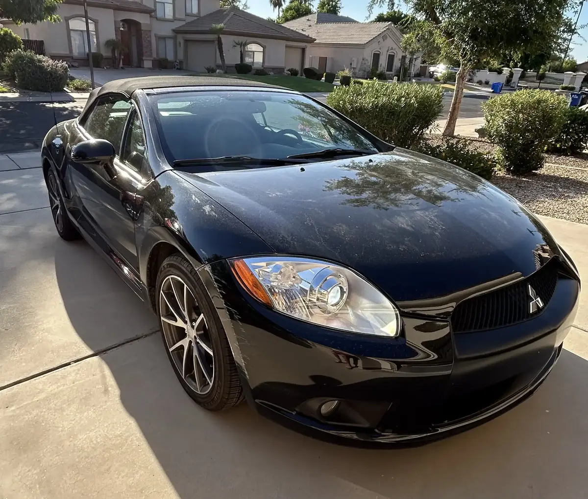 2011 Mitsubishi Eclipse Spyder 2D GS Sport Convertible Car - 31,000 LOW Miles, Black, 2.4L Engine
