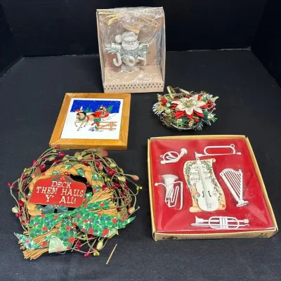 Vintage Christmas Decor - Ornaments, Mini Wreaths, Musical Classics Set, Crazy Mountain, Snowman