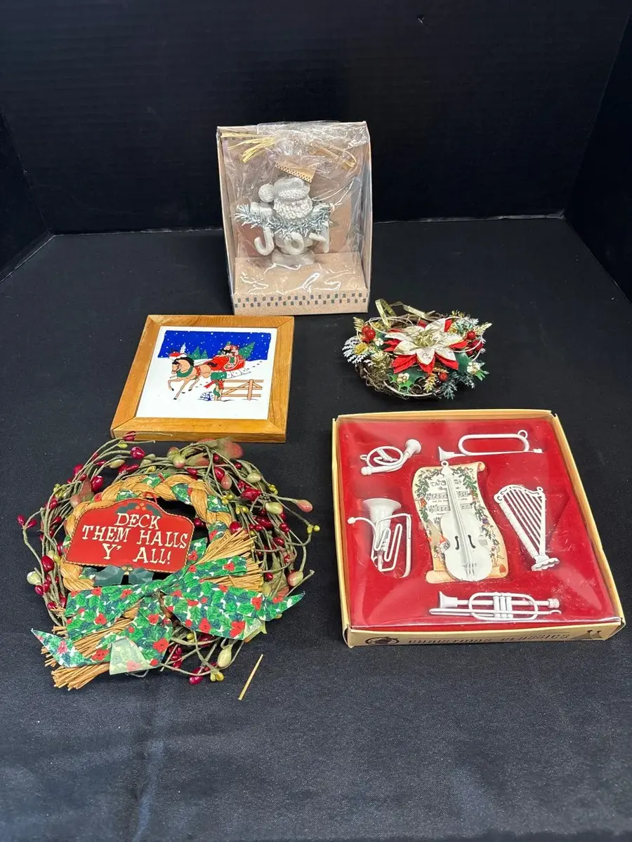 Vintage Christmas Decor - Ornaments, Mini Wreaths, Musical Classics Set, Crazy Mountain, Snowman