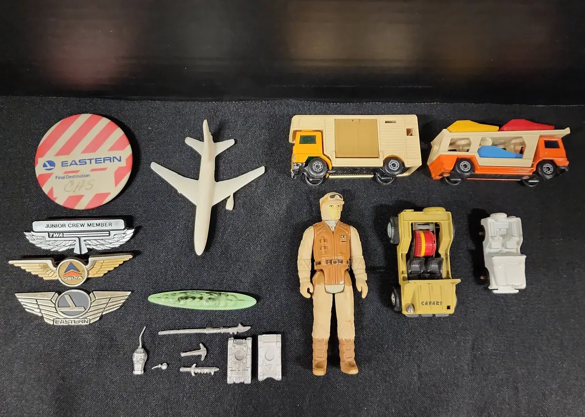 Vtg Toys - Star Wars Hoth Rebel Figure, Flight Memorabilia, Sub Game Pc, Tiny Weapons