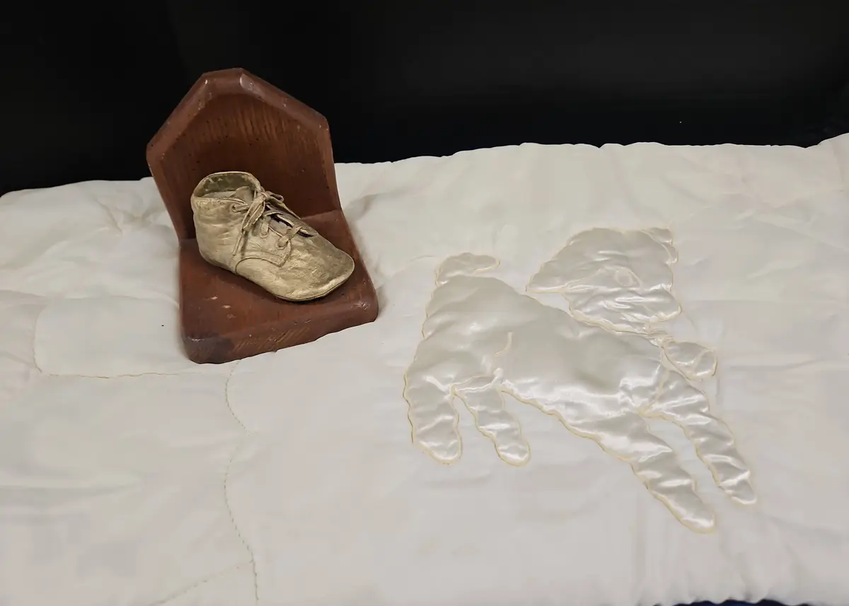 Vintage Baby Room Items - Bronze Coated Baby Boot On Shelf, Quilted Baby Blanket W/ Lamb Applique