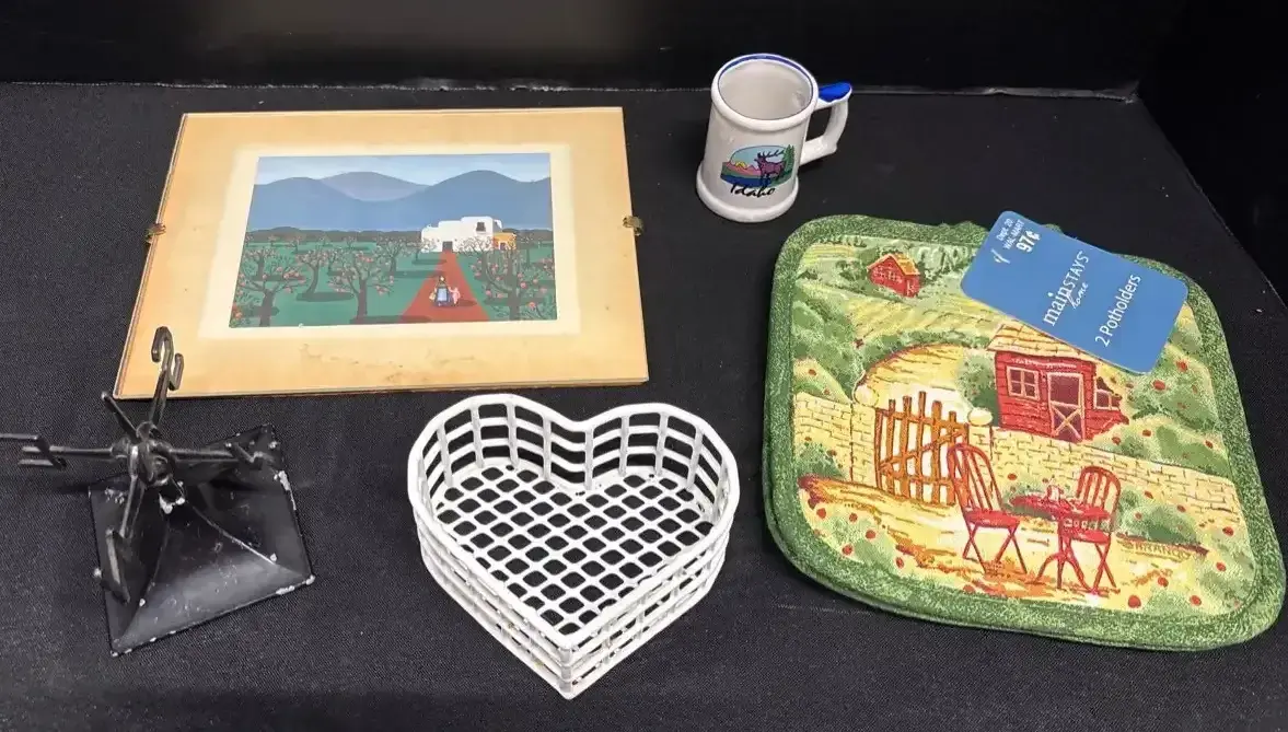 Country Decor - Tabletop Weathervane, Landscape Print, Heart Wire Basket, Potholders, Idaho Mini Mug