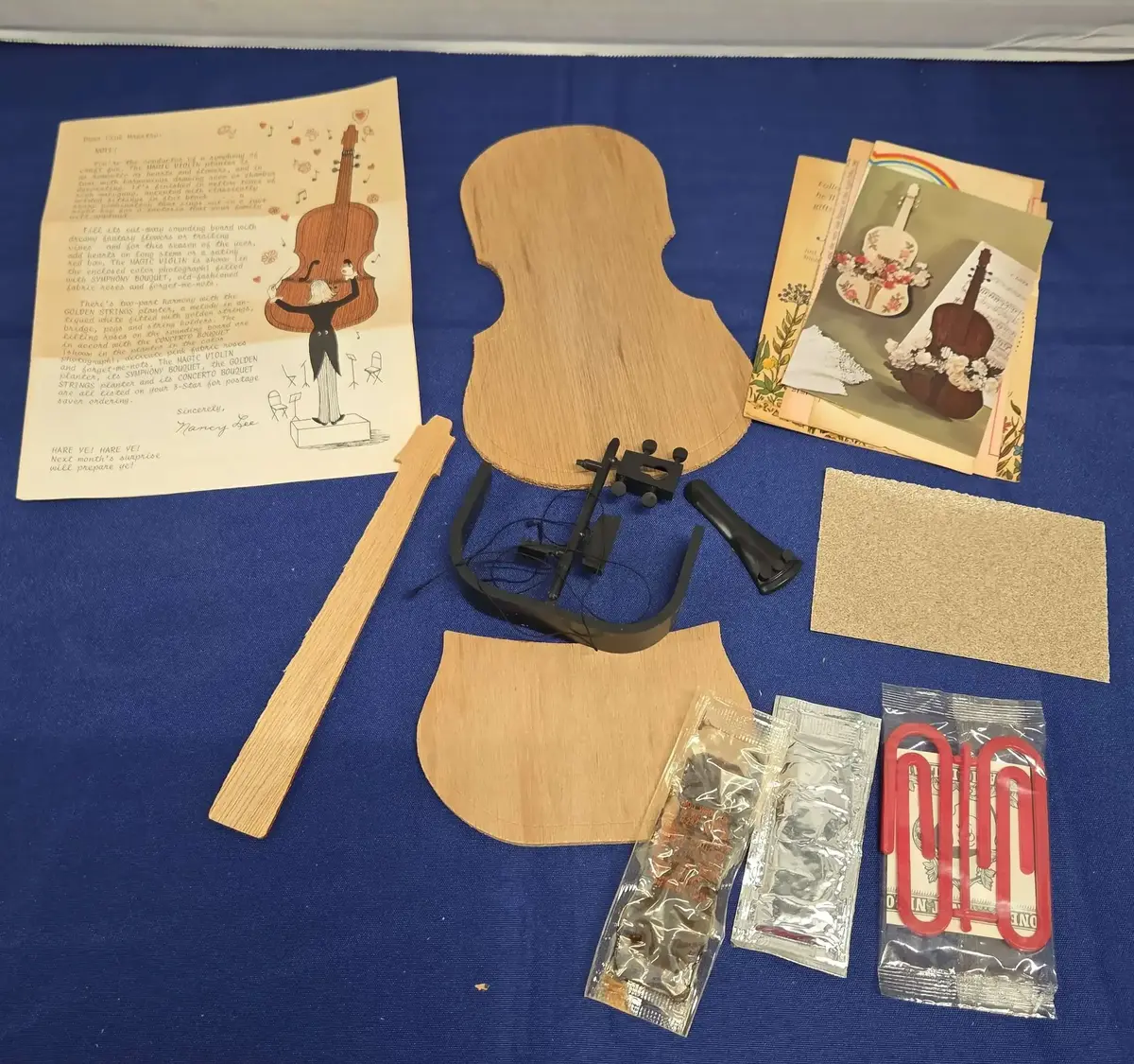 Crafty Build-A-Kit - Violin, Vintage