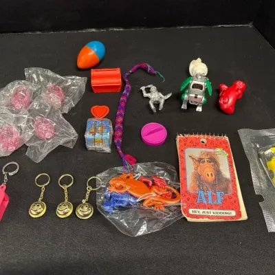 Vintage Novelties - Promo, Key Chains, ALF Notebook, Hanna Barbera Stamp, Lizard, Car