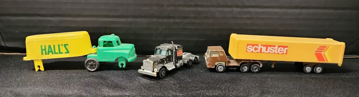 3 Vtg Big Rig Toys - Schuster Truck & Trailer, Black Kenworth Yatming Truck, Hall's Plastic Rig
