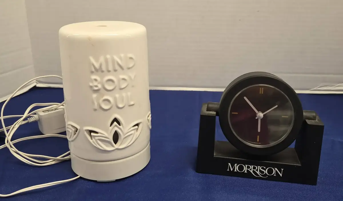 Essential Oil Diffuser - "Mind, Body, Soul" Pillar, Black Table Clock
