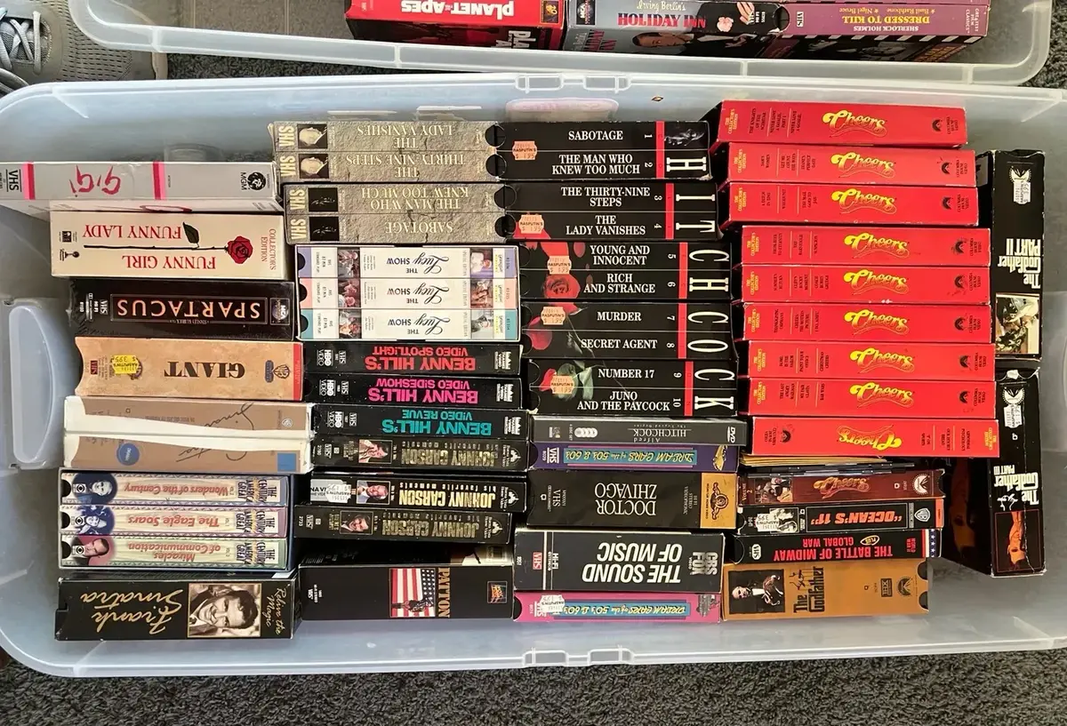 Large Lot Of Assorted VHS Tapes Of Popular Sitcoms 