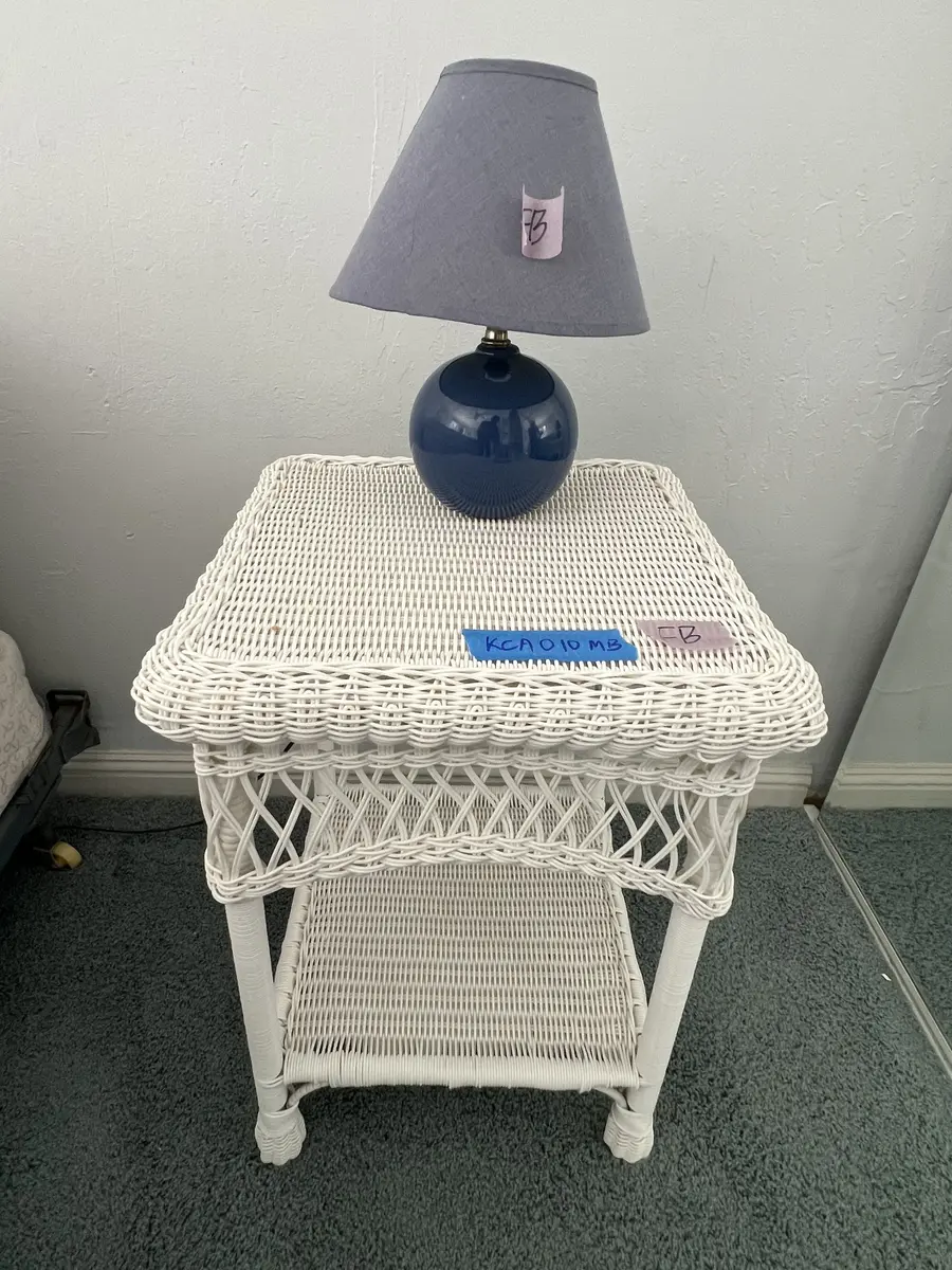White Painted Wicker Nightstand W/Lamp