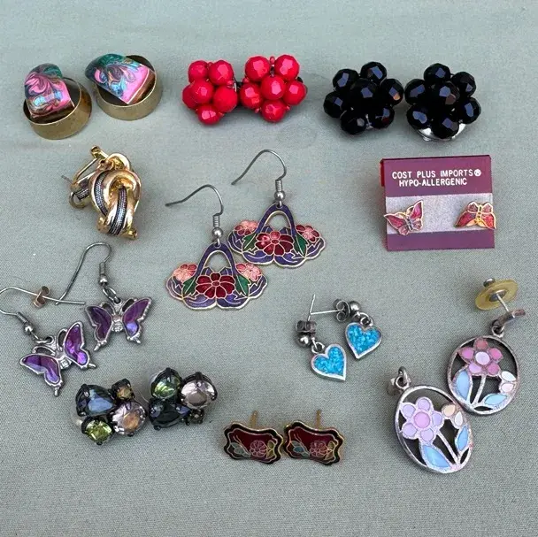 Assorted Costume Earrings Lot 