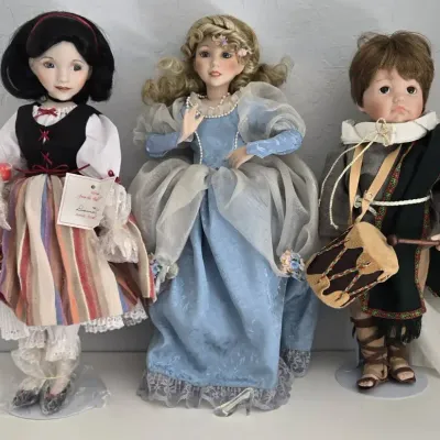 Collection Of 3 Vintage /collectible Porcelain Dolls - Costumed Figures