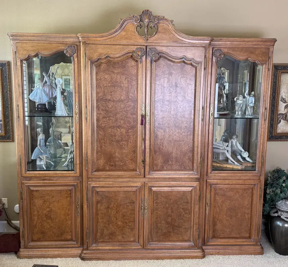 Thomasville Country French Style 3-Piece Entertainment Center / Wall Unit