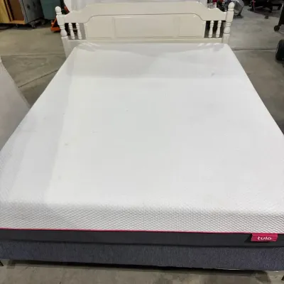 TULO Memory Foam Mattress & Boxspring 