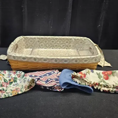 Longaberger Basket And Variety Of Fabric Liners