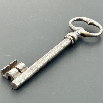 Sale Photo Thumbnail #56