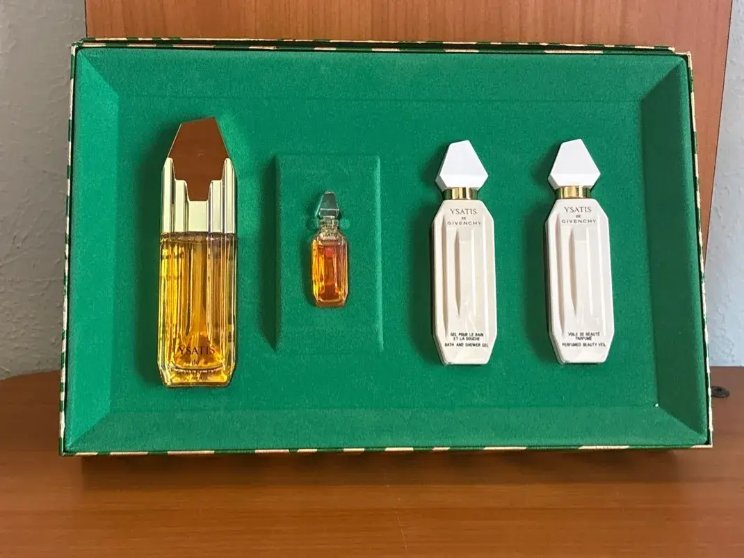 Ysatis De Givenchy Set In Box