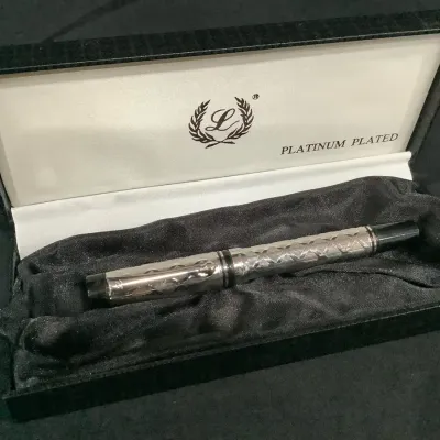 Laban Platinum Plated Pen