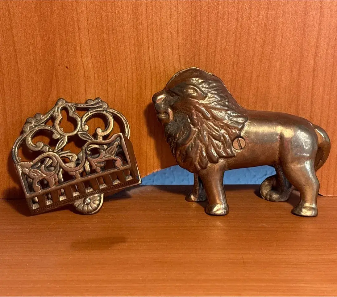 Vintage Kitchen Match Holder And Vintage Lion Bank