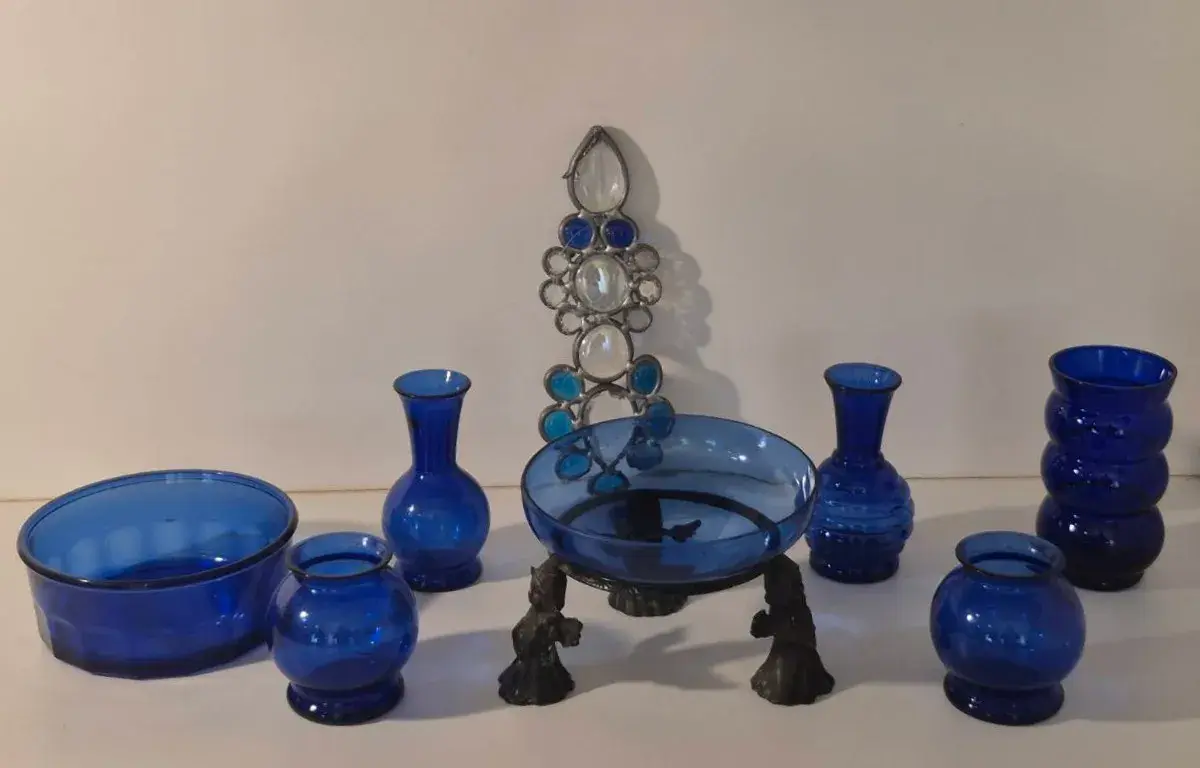 Vintage Blue Glass Bowl Resting on an Ornate Metal Footed Base w/Figural Supports & Coba