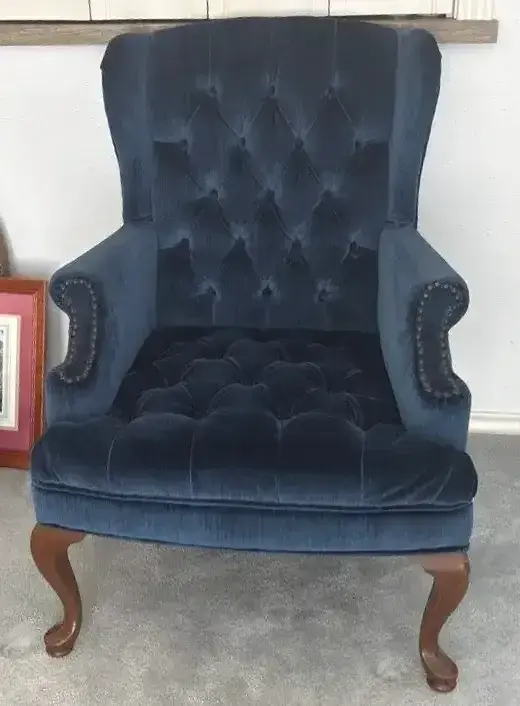 Royal Blue Button Tuffed Accent Chair 2 