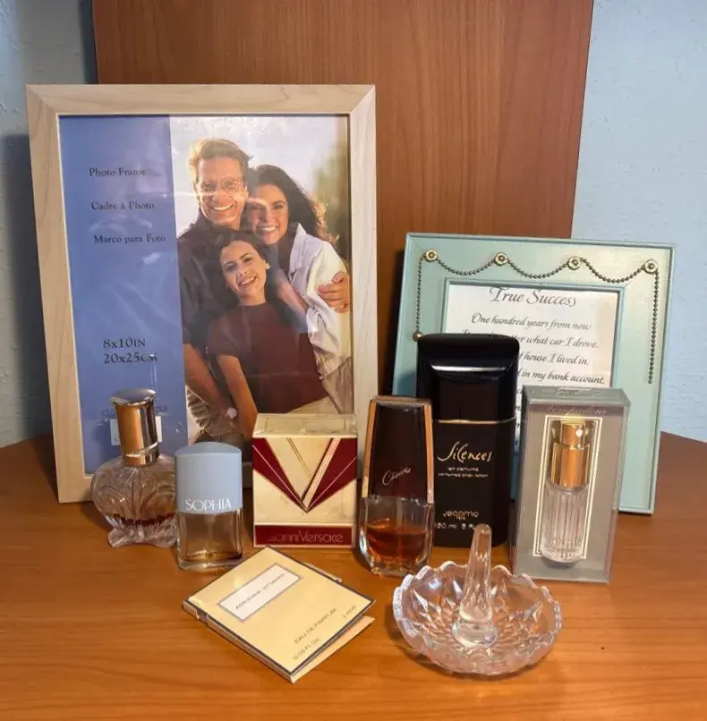 Vintage Perfume Bottle Bottle Assortment Of Gianni Versace Pompadour Chimere And More 