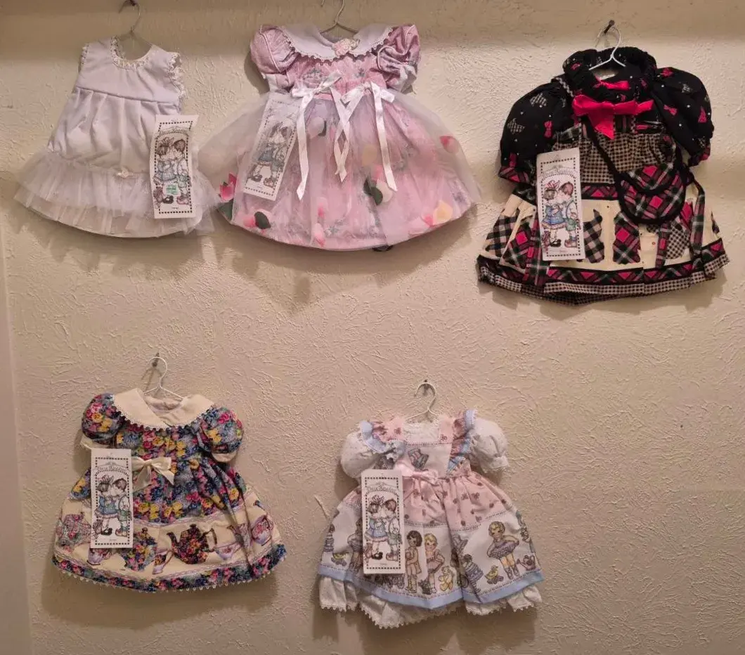 Vintage Daisy Kingdom Doll print dress Assortment 