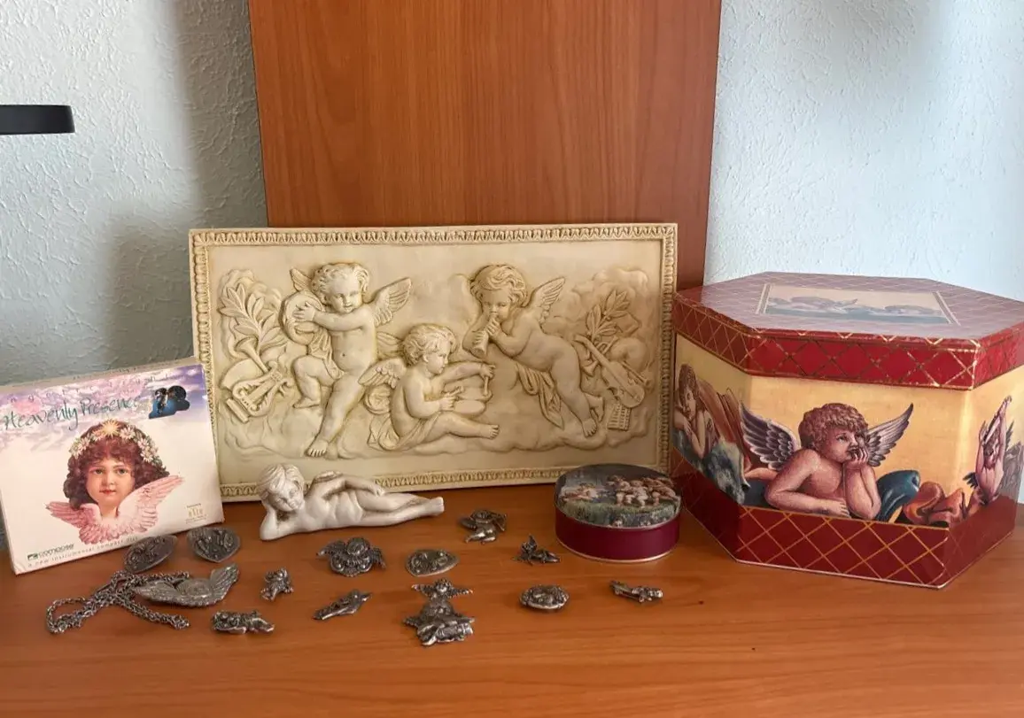 Vintage 1985 3D Art Cherubs Mystery Cherub Jewelry Assortment And More 