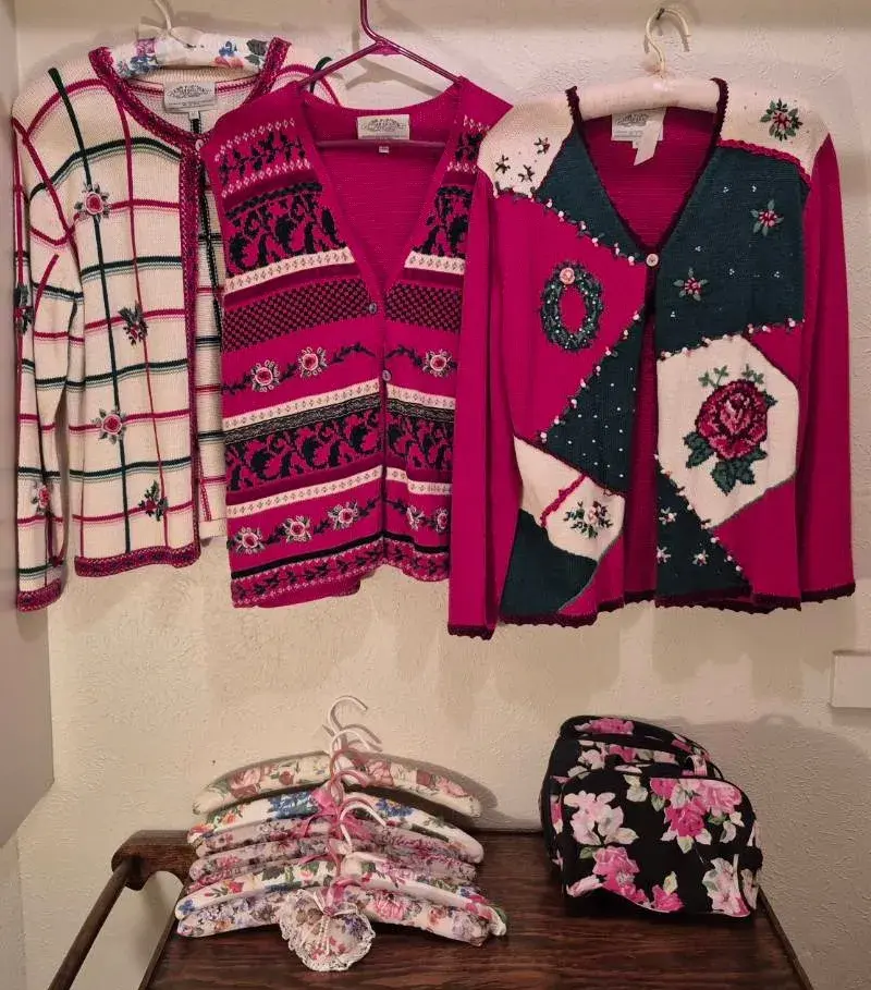 Women's Christmas Sweaters Assortment By Susan Bristol Size XL & More 