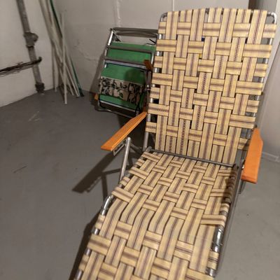 Vintage outdoor beach lounge patio chairs 