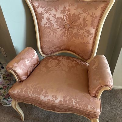 Vintage French provincial pink damask accent chsyrv