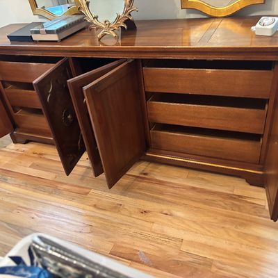 Triple dresser drexel heritage storage 