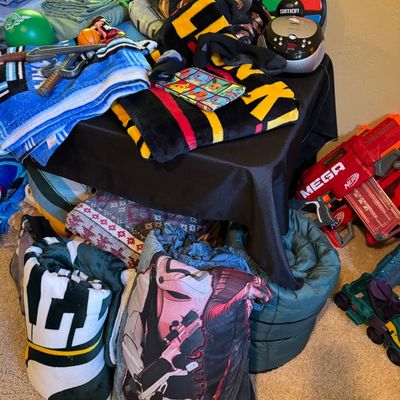 Blankets and bedding 