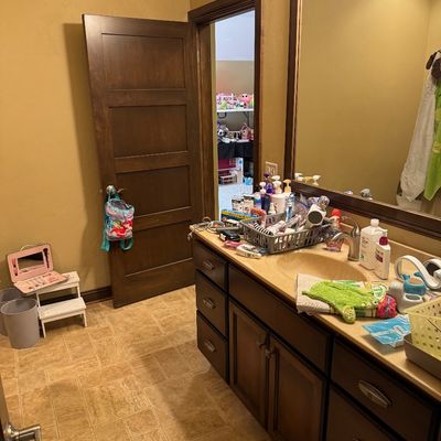 Childrens Bathroom 