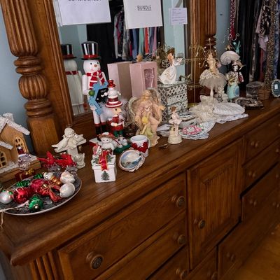 Sale Photo Thumbnail #67