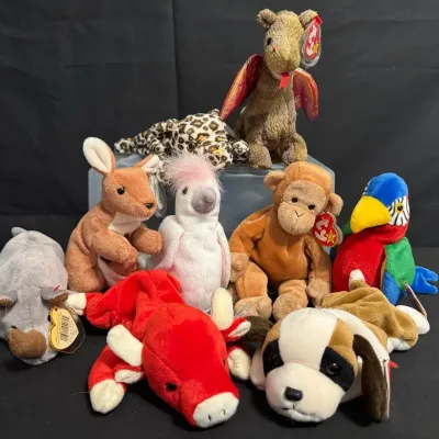 LCJ067 - Ty Beanie Babies Made With P.E. Pellets: Original Tush Tag/Hang Tags