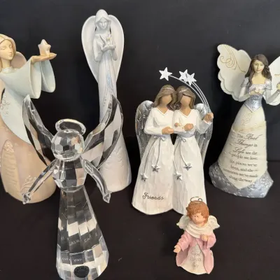 LCJ099 - Collectible Angel Figurines: Including Enesco Foundations/Galway Crystal/Boyd Bear