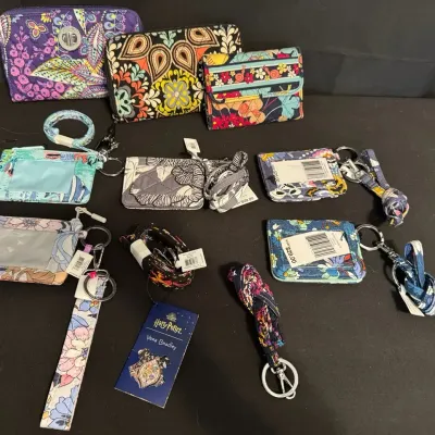 LCJ084 - Vera Bradley Wallets, Id Cases And Lanyards: Some New With Tags